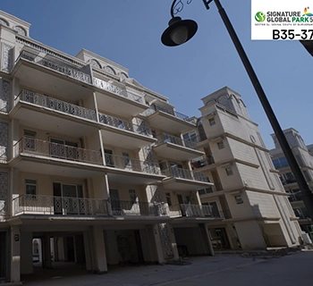 Project construction update of signature global park 4&5 buy 2 bhk flats in sector 36, Sohna , South of Gurugram.