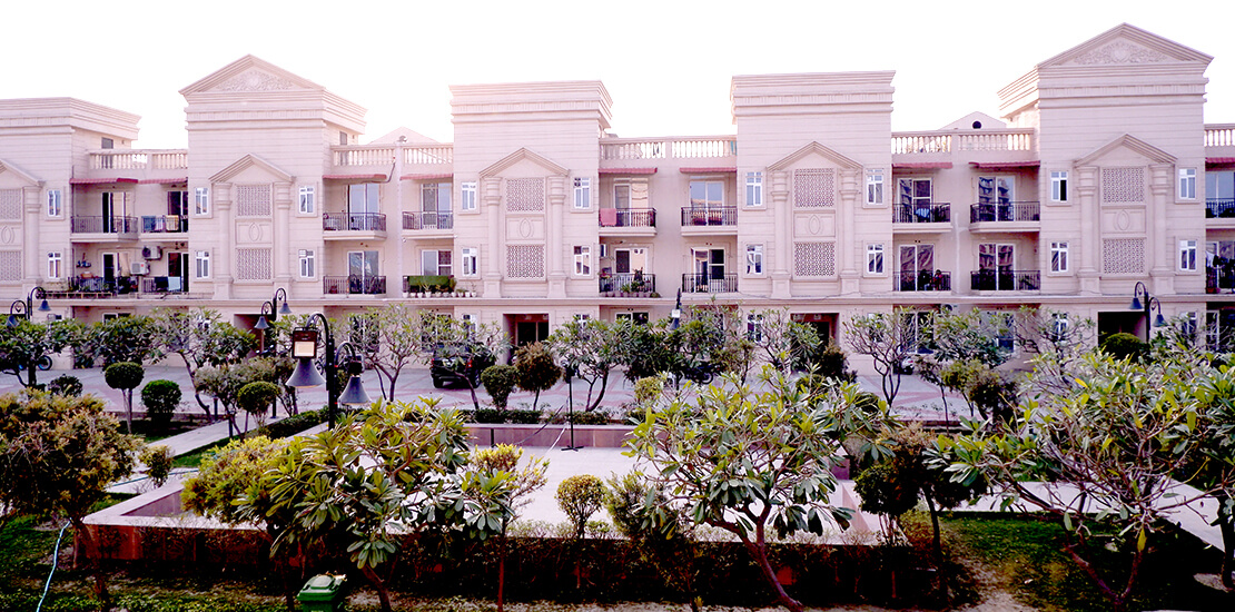 Low Rise Building Exterior View - Sunrise Premium Residential Floors at Signature Global